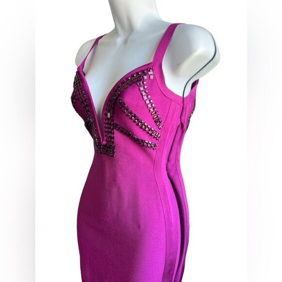 MARCIANO PurpleāV-NecklineāBandageāDressāSizeāS. - Picture 2 of 13